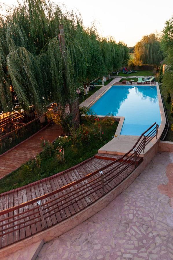 Paradis Hotel Mila Douazeci si Trei Exterior photo